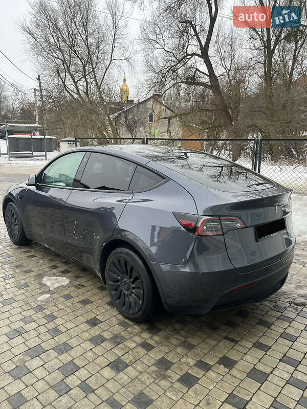 Внедорожник / Кроссовер Tesla Model Y 2023 в Львове