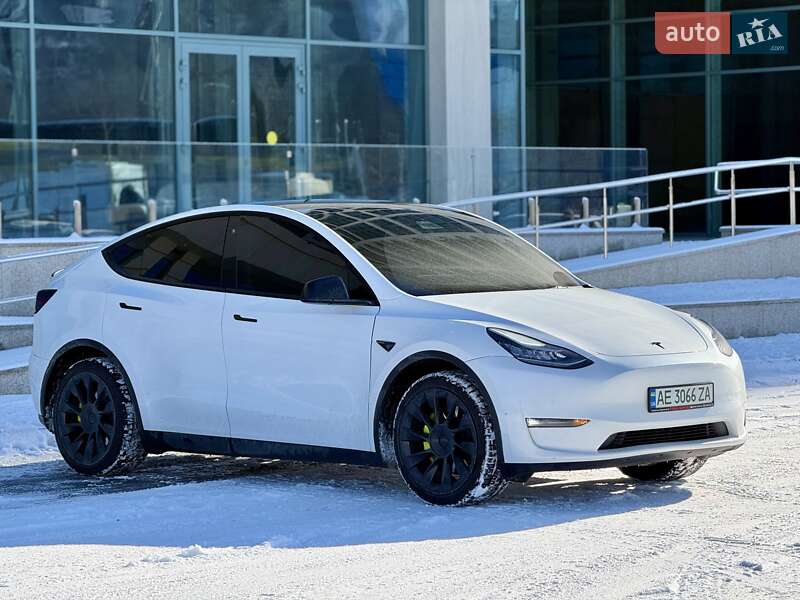 Внедорожник / Кроссовер Tesla Model Y 2021 в Днепре фото 5 Внедорожник / Кроссовер Tesla Model Y 2021 в Днепре