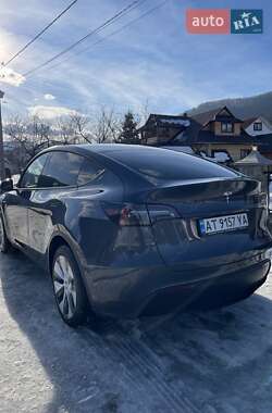 Внедорожник / Кроссовер Tesla Model Y 2023 в Ивано-Франковске