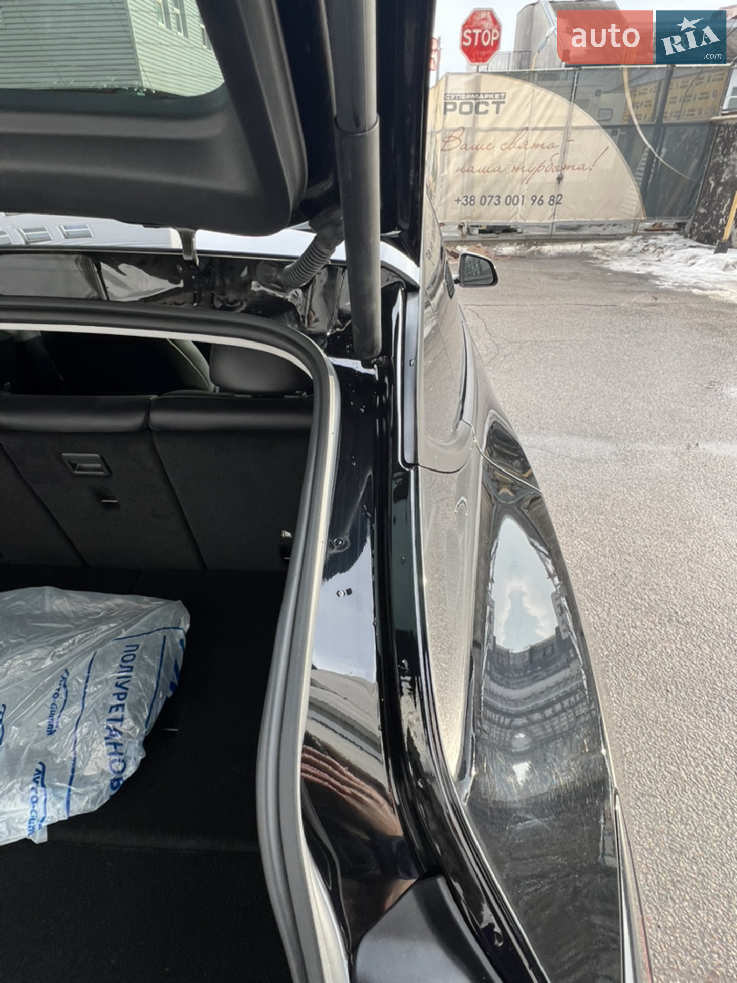 2024 Tesla Model Y - мініатюра 23