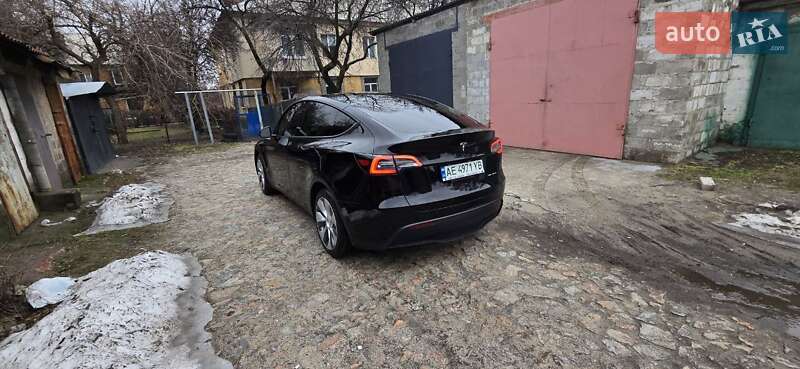 Позашляховик / Кросовер Tesla Model Y 2023 в Дніпрі фото 8 Позашляховик / Кросовер Tesla Model Y 2023 в Дніпрі