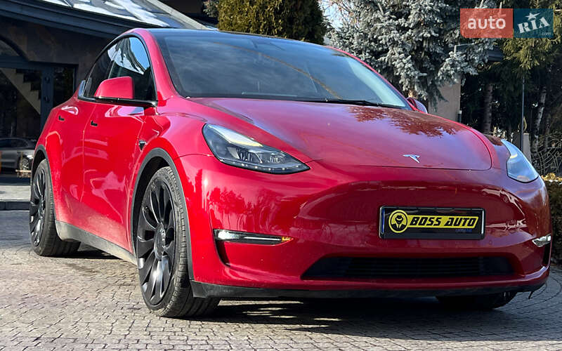 Tesla Model Y 2022
