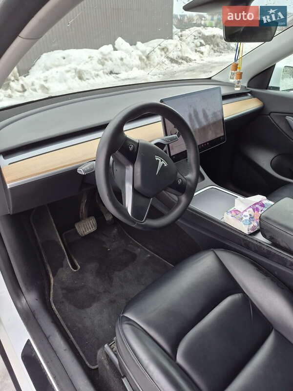 Позашляховик / Кросовер Tesla Model Y 2021 в Бучі фото 5 Позашляховик / Кросовер Tesla Model Y 2021 в Бучі