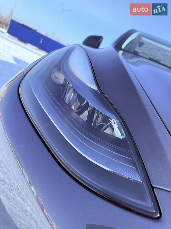 Позашляховик / Кросовер Tesla Model Y 2023 в Харкові