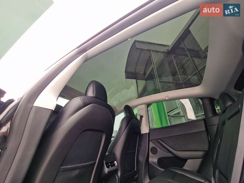 Внедорожник / Кроссовер Tesla Model Y 2022 в Хмельницком