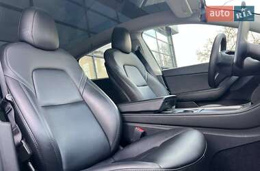 Внедорожник / Кроссовер Tesla Model Y 2022 в Ивано-Франковске