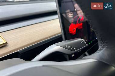 Позашляховик / Кросовер Tesla Model Y 2022 в Івано-Франківську