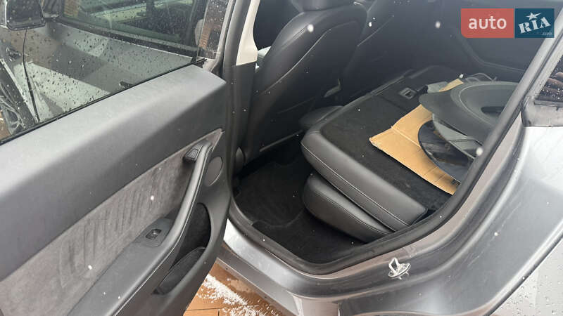 Позашляховик / Кросовер Tesla Model Y 2025 в Луцьку фото 12 Позашляховик / Кросовер Tesla Model Y 2025 в Луцьку