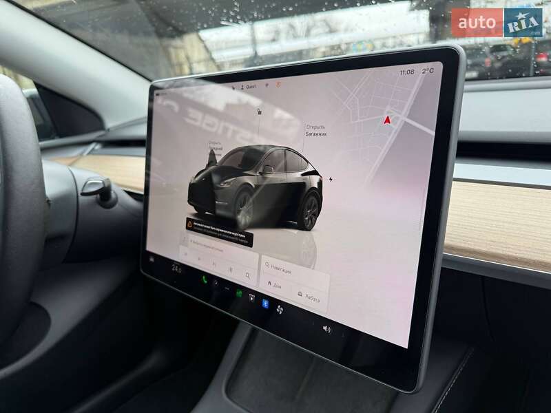 Внедорожник / Кроссовер Tesla Model Y 2024 в Днепре