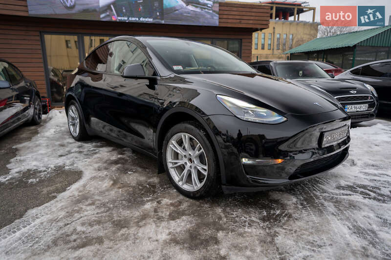Внедорожник / Кроссовер Tesla Model Y 2023 в Киеве фото 4 Внедорожник / Кроссовер Tesla Model Y 2023 в Киеве