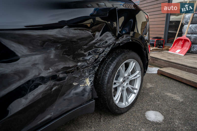 Внедорожник / Кроссовер Tesla Model Y 2023 в Киеве фото 10 Внедорожник / Кроссовер Tesla Model Y 2023 в Киеве