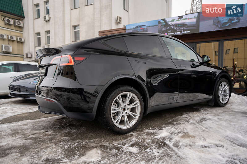 Внедорожник / Кроссовер Tesla Model Y 2023 в Киеве фото 15 Внедорожник / Кроссовер Tesla Model Y 2023 в Киеве