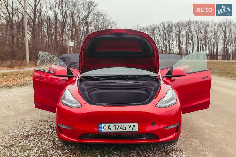 Внедорожник / Кроссовер Tesla Model Y 2020 в Умани