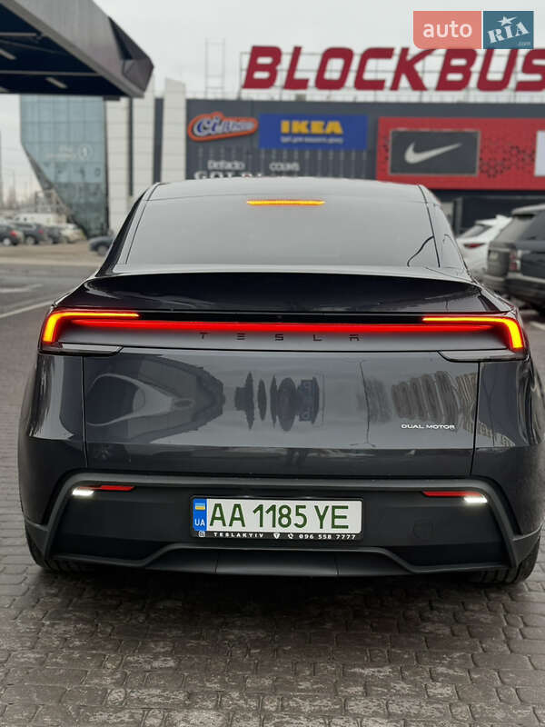 Внедорожник / Кроссовер Tesla Model Y 2025 в Киеве фото 6 Внедорожник / Кроссовер Tesla Model Y 2025 в Киеве
