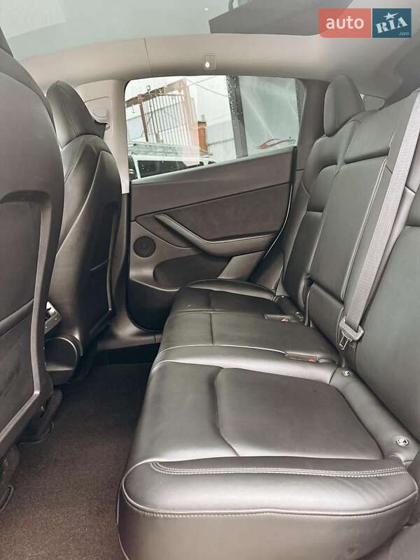 Внедорожник / Кроссовер Tesla Model Y 2022 в Кропивницком