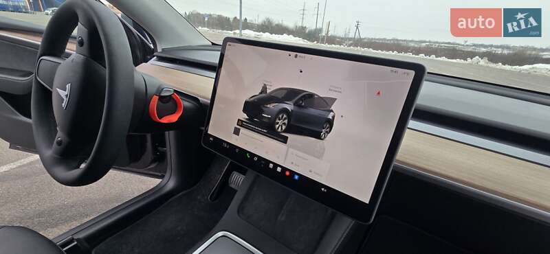 Позашляховик / Кросовер Tesla Model Y 2024 в Рівному