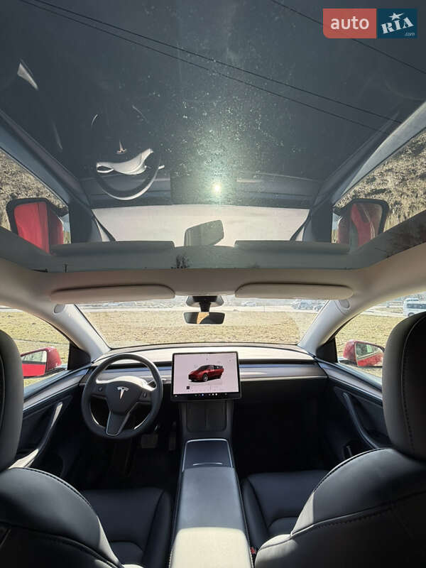Позашляховик / Кросовер Tesla Model Y 2023 в Львові