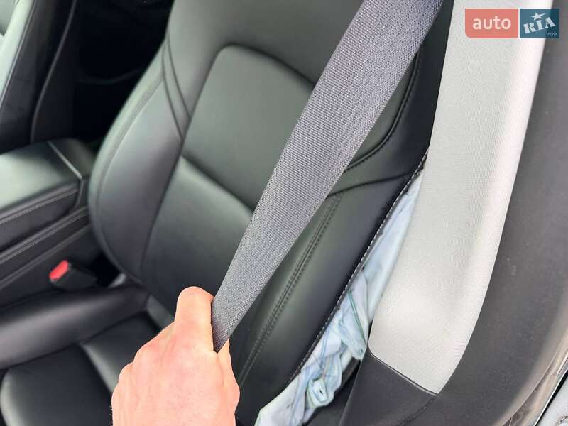 Внедорожник / Кроссовер Tesla Model Y 2021 в Луцке