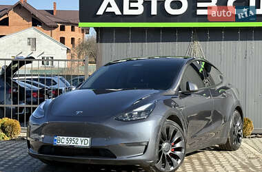Внедорожник / Кроссовер Tesla Model Y 2022 в Львове