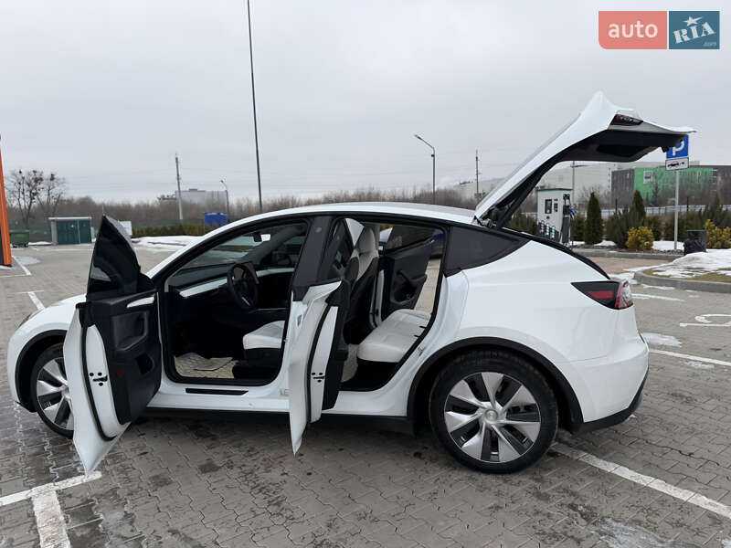 Позашляховик / Кросовер Tesla Model Y 2022 в Вінниці фото 9 Позашляховик / Кросовер Tesla Model Y 2022 в Вінниці
