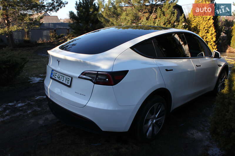 Внедорожник / Кроссовер Tesla Model Y 2024 в Днепре фото 8 Внедорожник / Кроссовер Tesla Model Y 2024 в Днепре