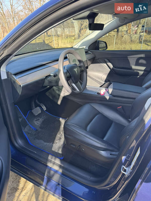 Внедорожник / Кроссовер Tesla Model Y 2021 в Моршине