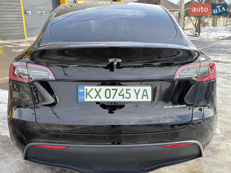 Позашляховик / Кросовер Tesla Model Y 2024 в Харкові
