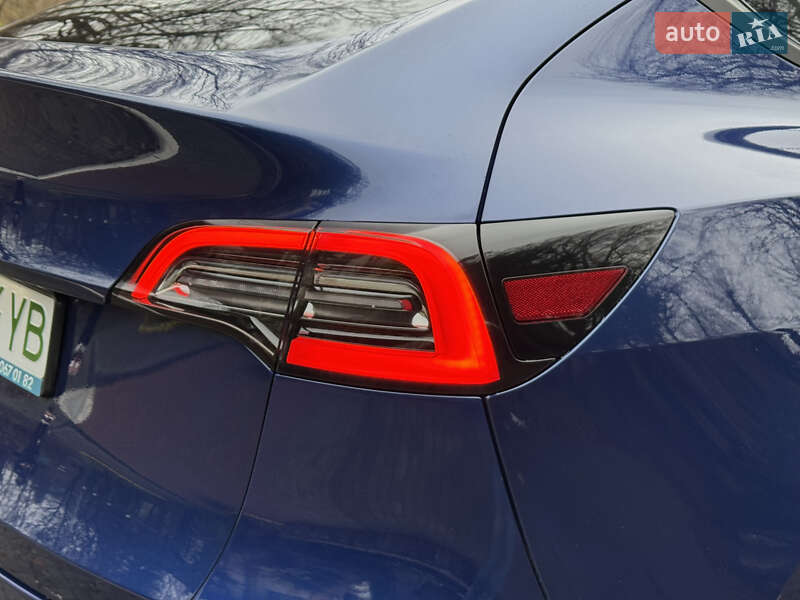 Внедорожник / Кроссовер Tesla Model Y 2022 в Дрогобыче