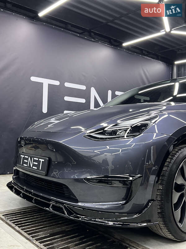Внедорожник / Кроссовер Tesla Model Y 2022 в Киеве