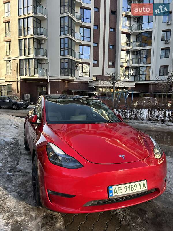 Внедорожник / Кроссовер Tesla Model Y 2023 в Ирпене
