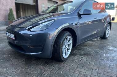 Внедорожник / Кроссовер Tesla Model Y 2023 в Чернигове