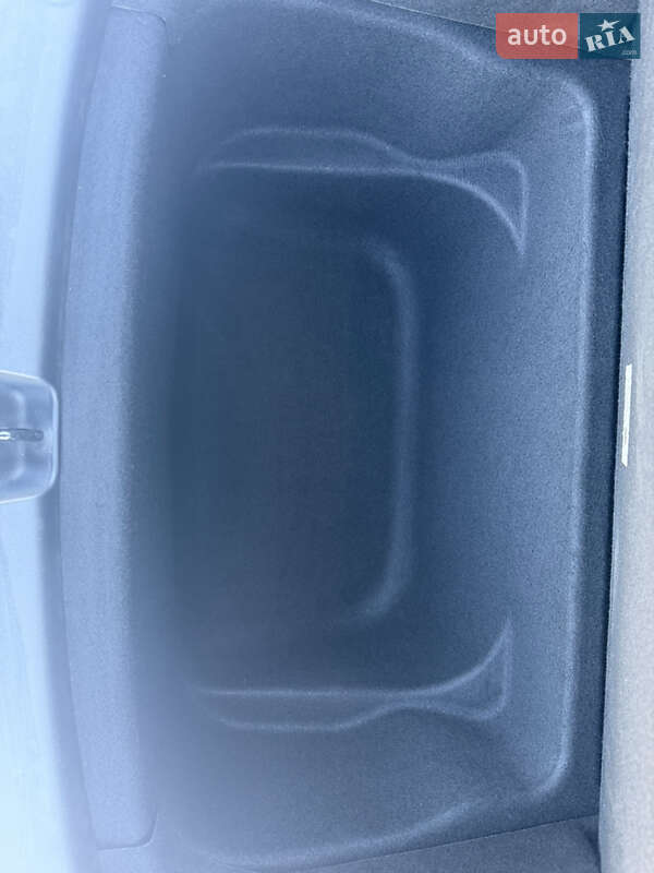 Внедорожник / Кроссовер Tesla Model Y 2024 в Виннице фото 16 Внедорожник / Кроссовер Tesla Model Y 2024 в Виннице