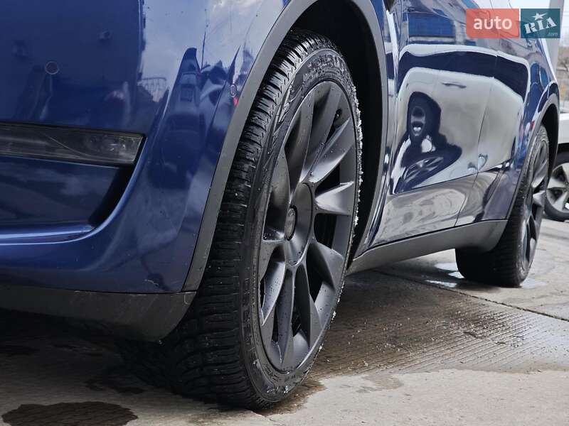 Внедорожник / Кроссовер Tesla Model Y 2020 в Харькове