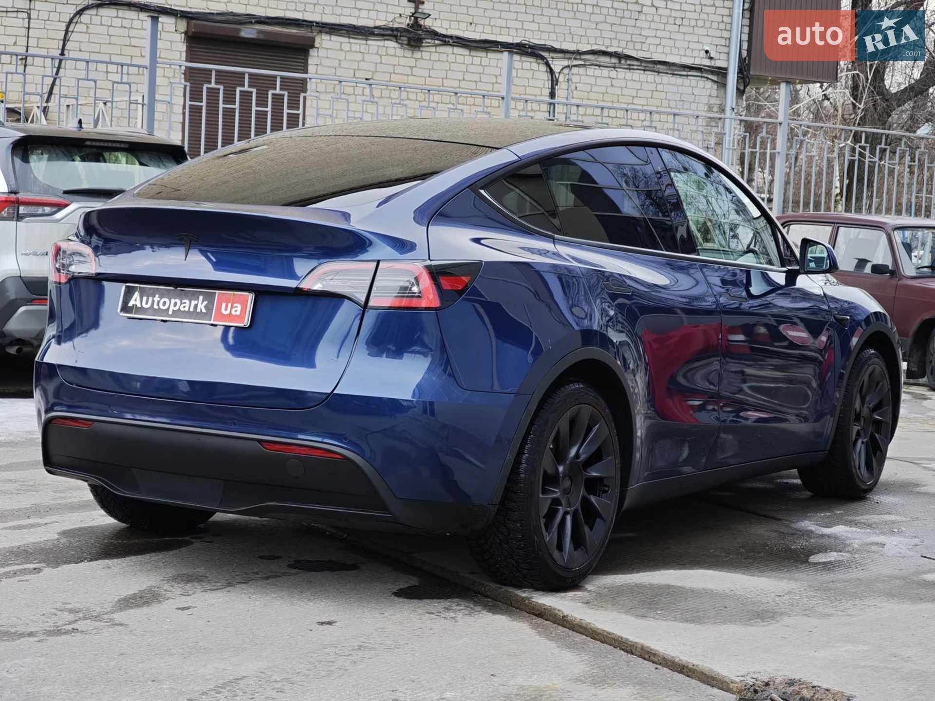 2020 Tesla Model Y - мініатюра 11