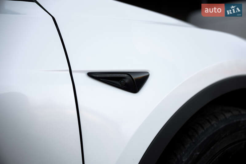Позашляховик / Кросовер Tesla Model Y 2023 в Житомирі фото 103 Позашляховик / Кросовер Tesla Model Y 2023 в Житомирі