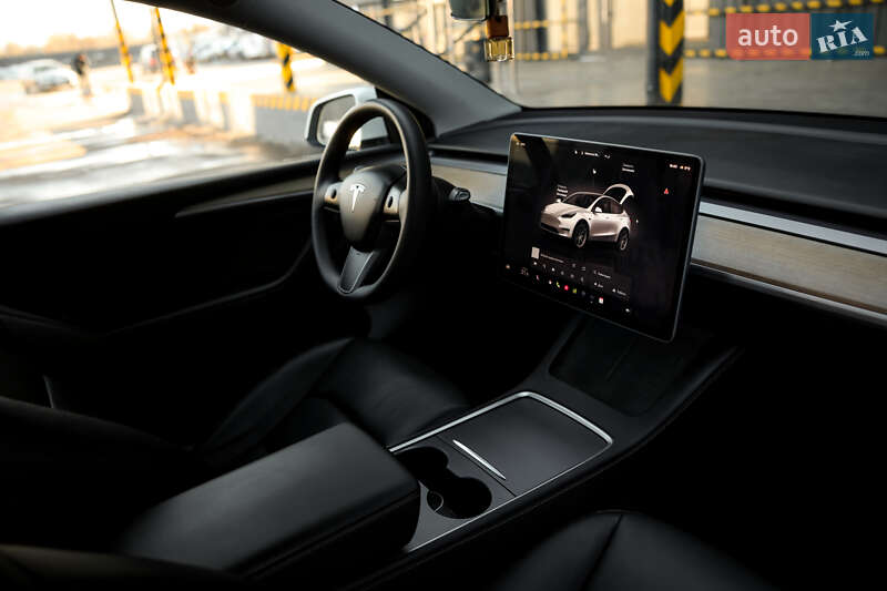 Позашляховик / Кросовер Tesla Model Y 2023 в Житомирі фото 50 Позашляховик / Кросовер Tesla Model Y 2023 в Житомирі