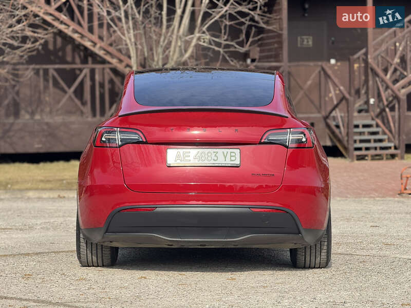 Позашляховик / Кросовер Tesla Model Y 2023 в Дніпрі фото 4 Позашляховик / Кросовер Tesla Model Y 2023 в Дніпрі