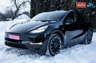 Внедорожник / Кроссовер Tesla Model Y 2023 в Киеве