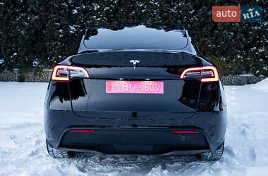 Внедорожник / Кроссовер Tesla Model Y 2023 в Киеве