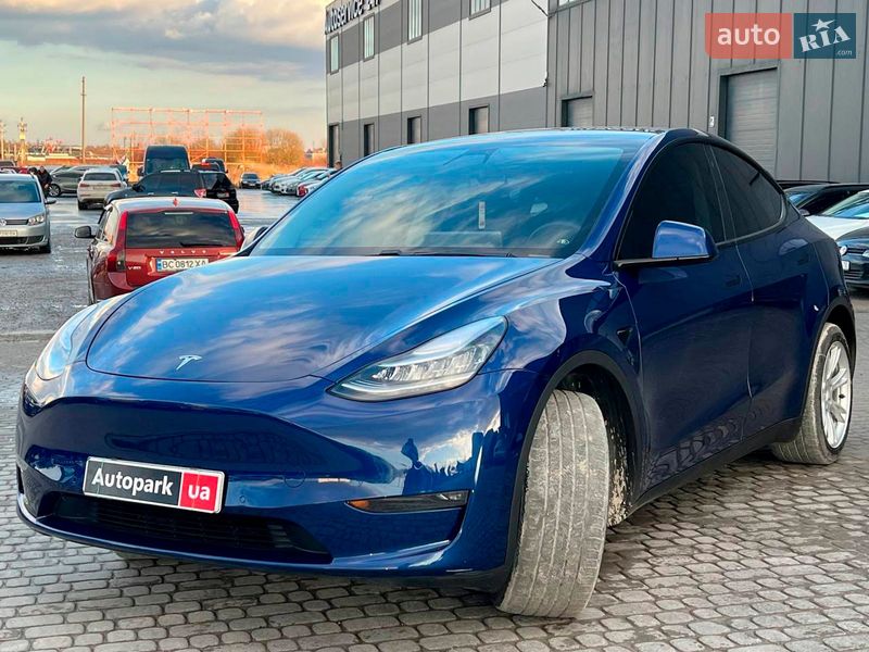 Внедорожник / Кроссовер Tesla Model Y 2020 в Львове