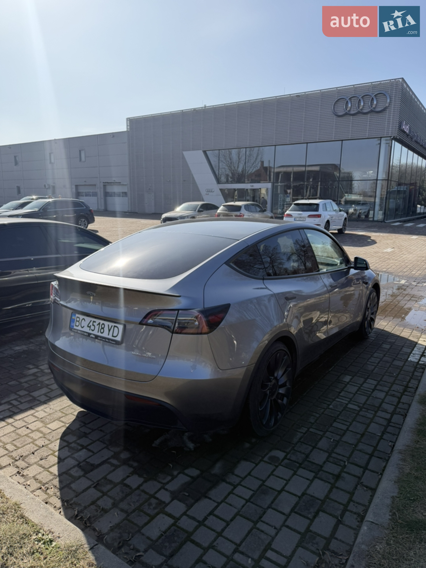 2024 Tesla Model Y - мініатюра 5