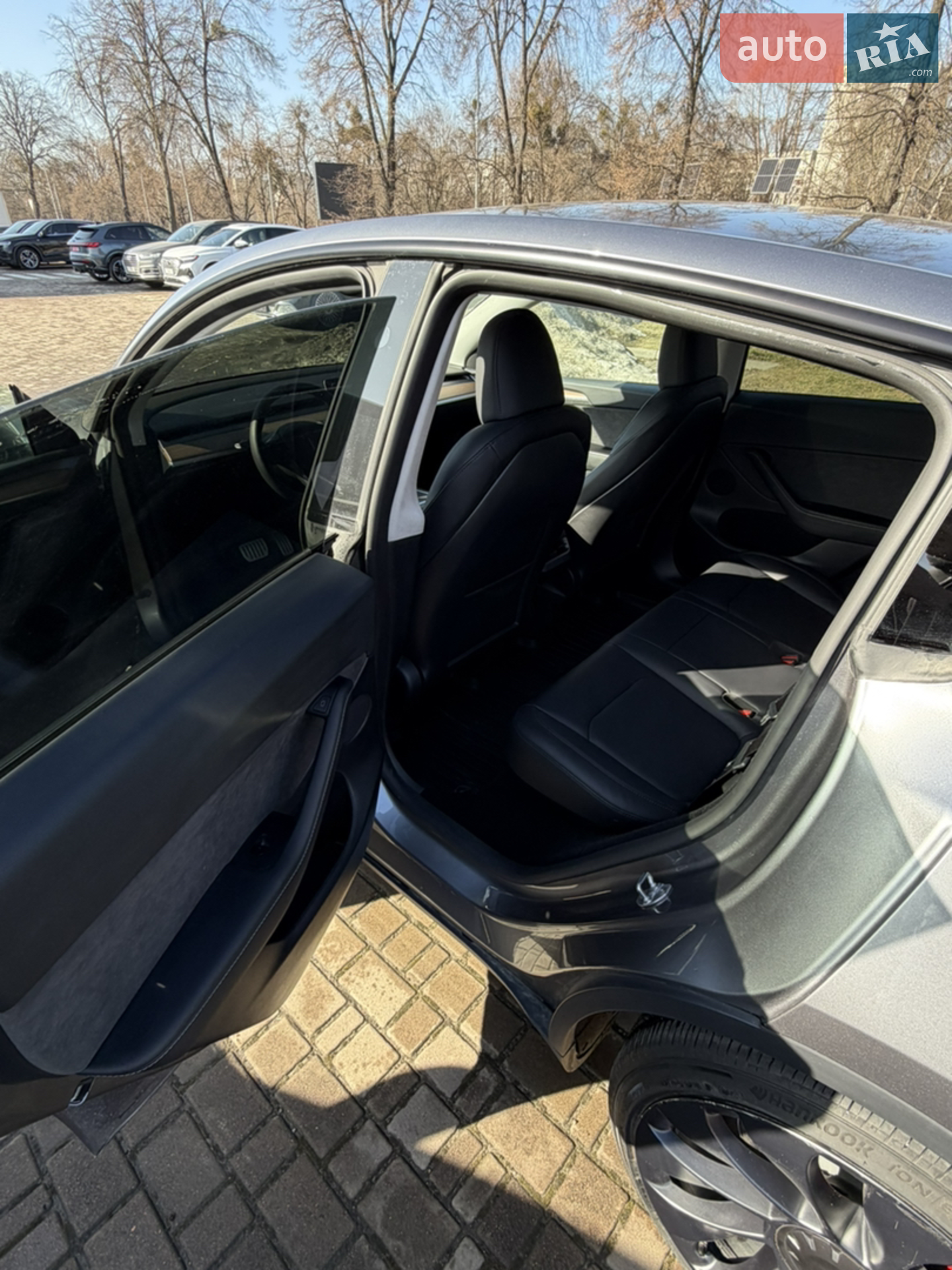 2024 Tesla Model Y - мініатюра 15