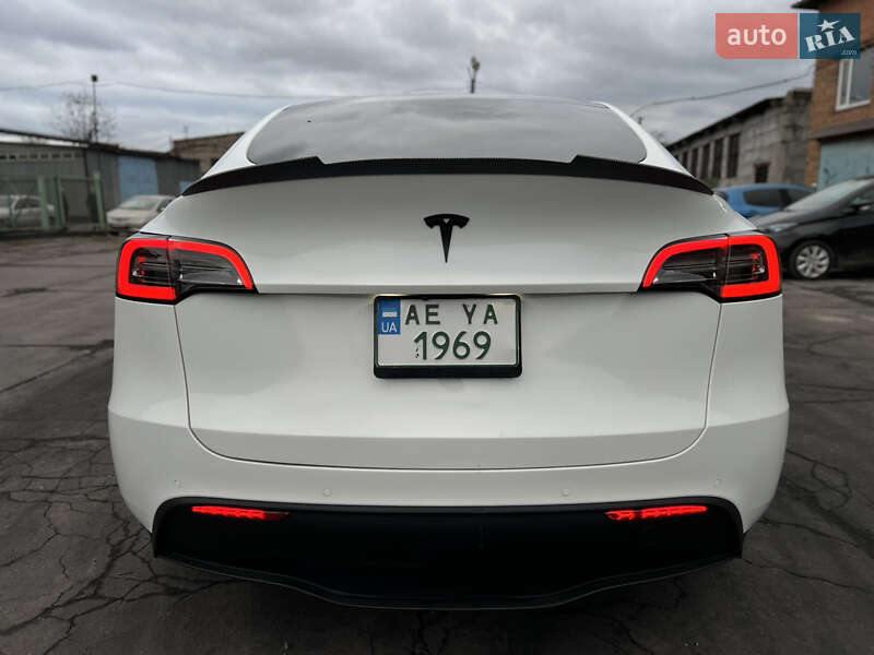 Внедорожник / Кроссовер Tesla Model Y 2023 в Каменском