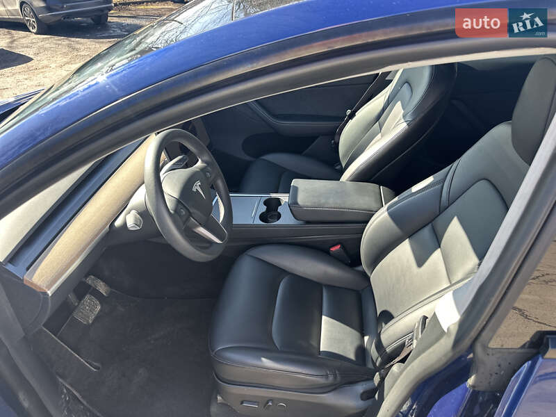Позашляховик / Кросовер Tesla Model Y 2023 в Рівному