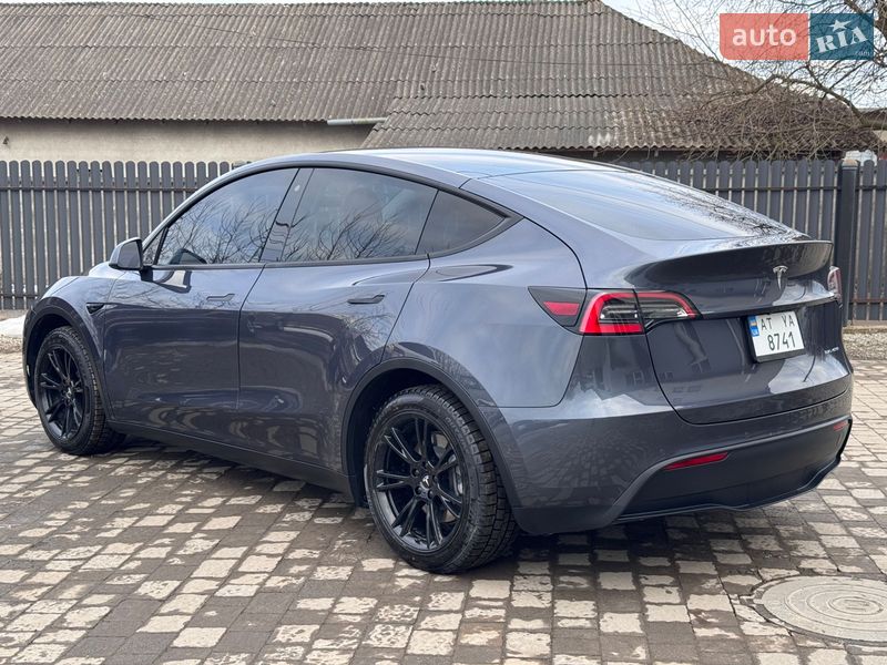 Внедорожник / Кроссовер Tesla Model Y 2020 в Ивано-Франковске