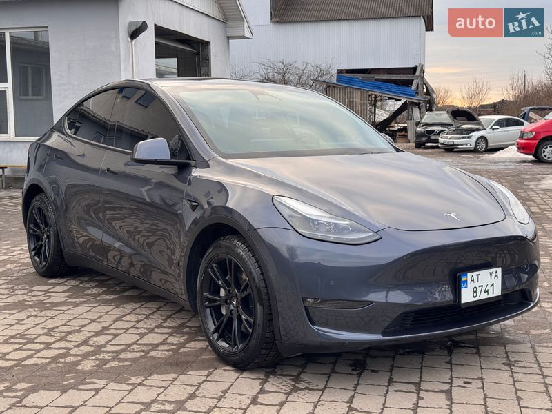 Внедорожник / Кроссовер Tesla Model Y 2020 в Ивано-Франковске