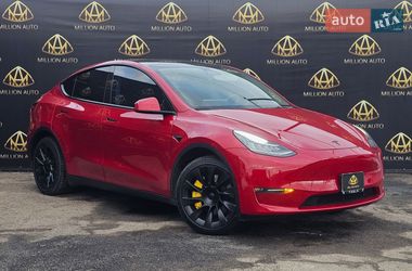 Позашляховик / Кросовер Tesla Model Y 2022 в Києві