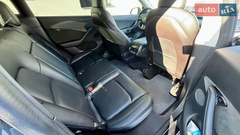 Позашляховик / Кросовер Tesla Model Y 2020 в Білій Церкві