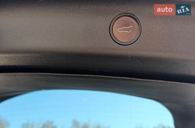 Позашляховик / Кросовер Tesla Model Y 2021 в Тернополі