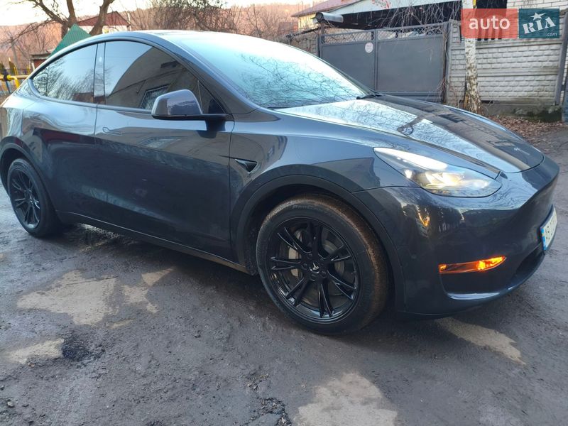 Позашляховик / Кросовер Tesla Model Y 2024 в Вінниці